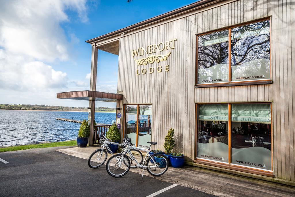 Wineport Lodge Glasson Esterno foto