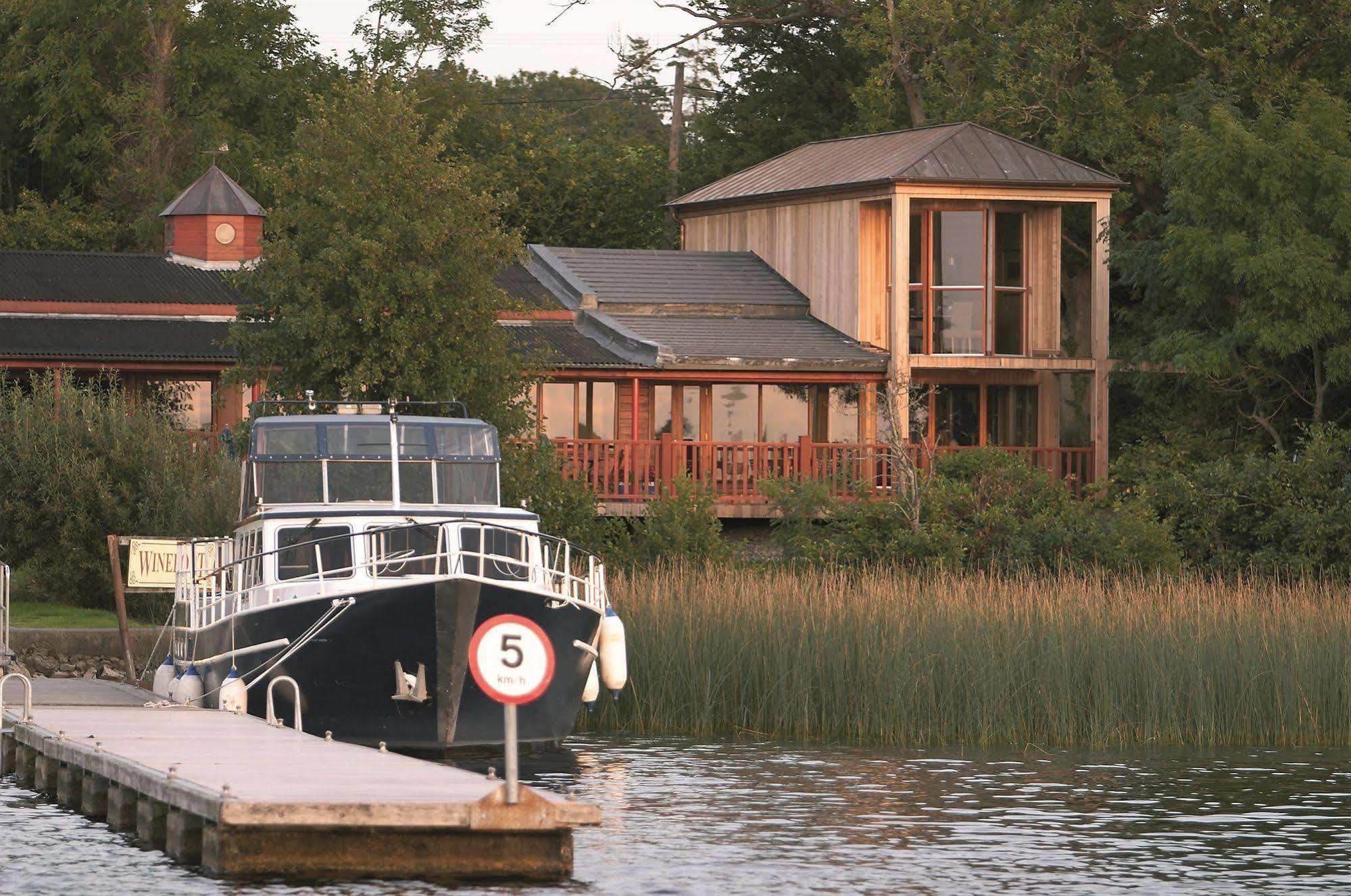 Wineport Lodge Glasson Esterno foto